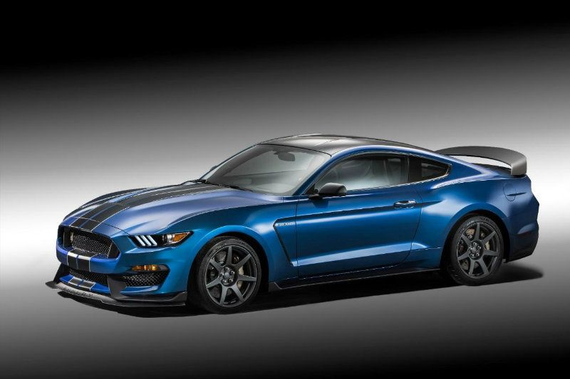 【ford】 shelby gt350r mustang换上战斗服装保卫美国传奇地位