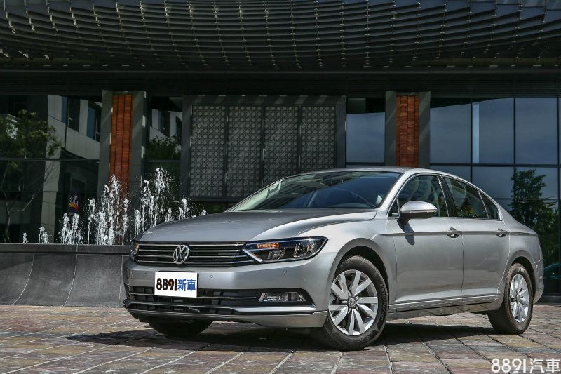 身為新世代Passat車系入門，280 TSI Comfortline售價為新台幣134.8萬元。
