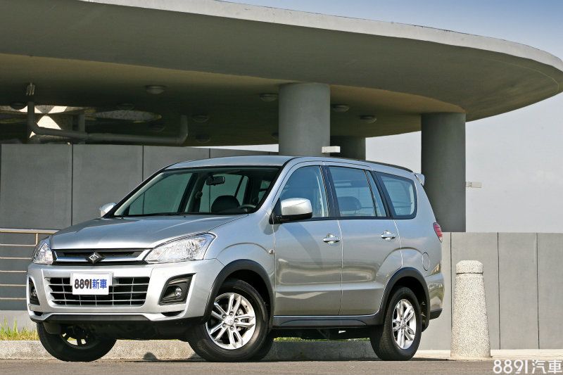 新Zinger 2.4L乍看只是輛小改款商旅車，其實更多耐人尋味的表現需細細體會。
