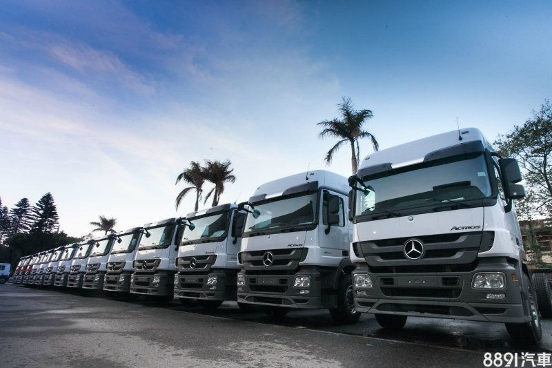 Mercedes-Benz Actros車款擁有優異的引擎動力及節能表現，獲得各行各業的企業主肯定