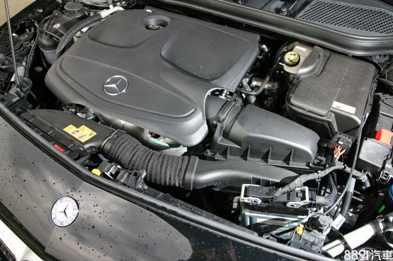 這具1.6升渦輪引擎的排氣量雖小，但低速扭力可稱上充沛，運轉品質也理想，不容易讓人有入門基礎感。