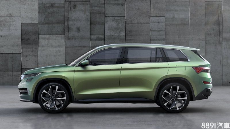 Vision S Concept以波希米亞風為設計理念，車身多立體的鈑金摺線，採LED頭尾燈，隱藏式的車門把手為外觀上的焦點。