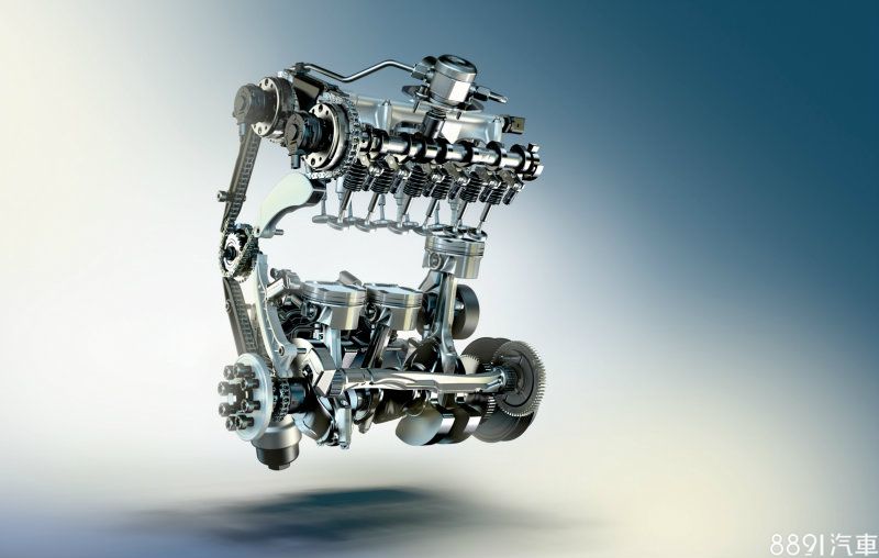 318i搭載的1.5升L3 Turbo引擎，也同樣可在Mini Cooper上見到，最大動力為136hp/22.4kgm，而雖然較過去的316i少了一缸，排氣量也略減，但在輸出表現上並無打折。