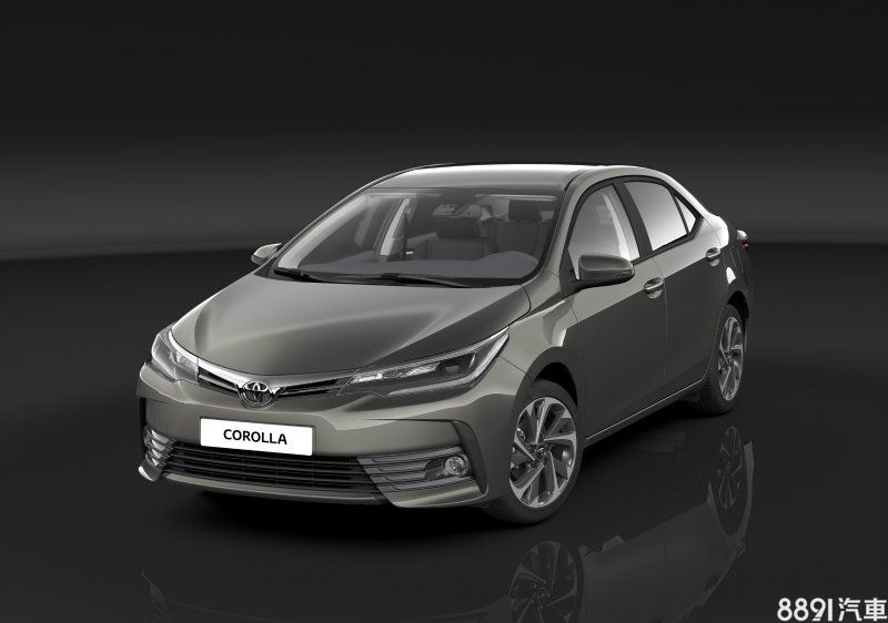歐規小改款Altis的車頭造型採用與新款RAV4類似的全新家族設計語彙，有著細長銳利的水箱護罩與頭燈組，下保桿也變得更加厚實寬闊。