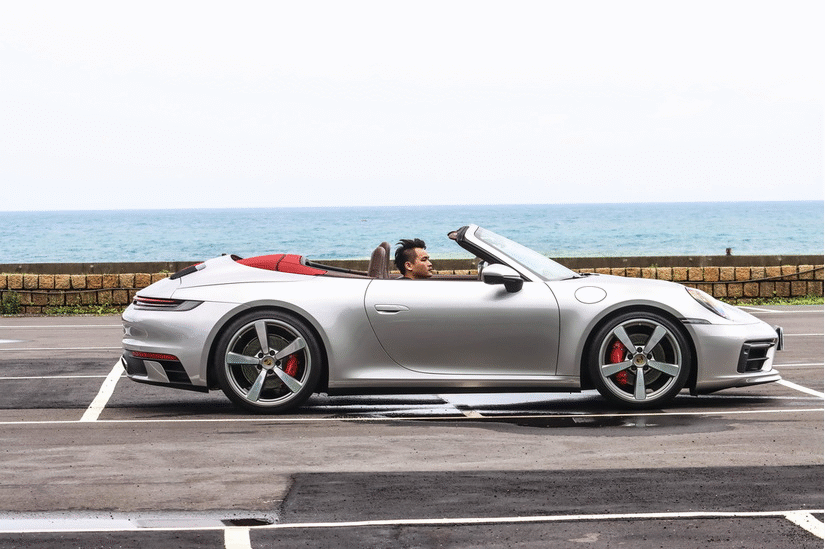 比武?保时捷911 carrera s cabriolet试驾