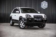 09年 Tucson 2.0 汽油2WD 安卓機【線上核貸免保人100％過件】