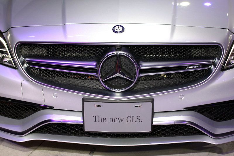 車頭造型一模一樣，都標配多光束LED頭燈 