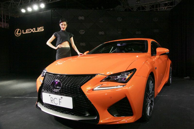 LEXUS RC 雙門跑車 吸睛登場  LEXUS RC 雙門跑車 吸睛登場