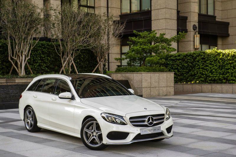 The new C-Class  Estate 全面升級的輕量化車身結構,減重高達50公斤,大幅提升油耗經濟性 The new C-Class  Estate 全面升級的輕量化車身結構,減重高達50公斤,大幅提升油耗經濟性