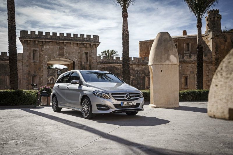 全球熱銷豪華小車B-Class即將全新改款問世