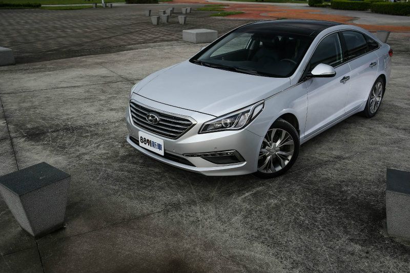 此次試駕的為全新第七代Sonata旗艦款，車價為新台幣149.9萬元。