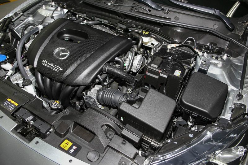 搭載Skyactiv-G1.5升直列四缸汽油引擎,具備107ps/6000rpm最大馬力與14.2kg-m/4000rpm最大扭力輸出。 搭載Skyactiv-G1.5升直列四缸汽油引擎,具備107ps/6000rpm最大馬力與14.2kg-m/4000rpm最大扭力輸出。