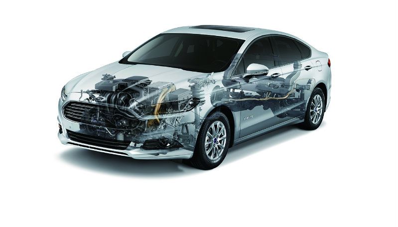 Mondeo Hybrid的蓄電裝置，採用了重量更輕、體積更小、提供較高能量比、較高蓄電量等全面超越了目前台灣市場主流的同級車款。