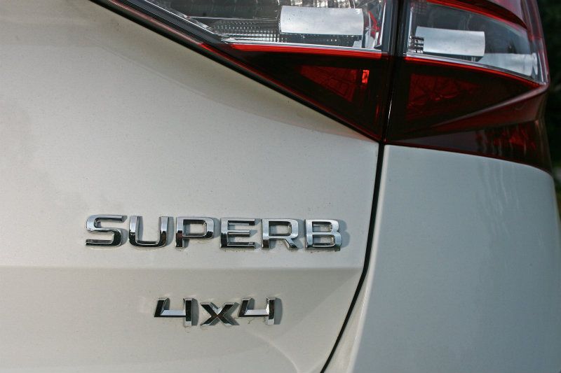 2.0 TSI 4x4是Superb Combi的旗艦車型,但售價預計將會接近180萬元。 2.0 TSI 4x4是Superb Combi的旗艦車型,但售價預計將會接近180萬元。