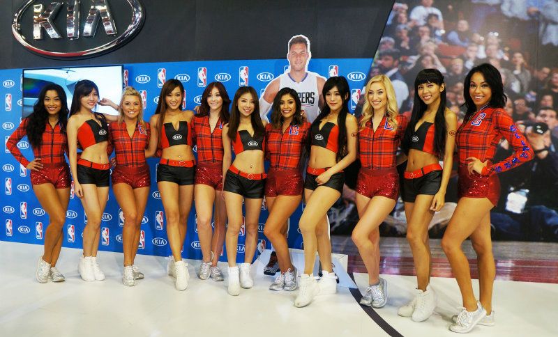 KIA車展首二日以NBA洛杉磯快艇啦啦隊搶占民眾目光，接下來派出KIA girls接棒，就是要民眾感受到「A Different Beat，新‧心悸動」