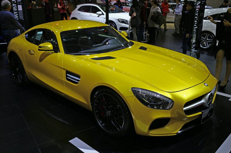 Mercedes-AMG GT是繼SLS AMG之後，第二款由AMG性能部門操刀的跑車作品。