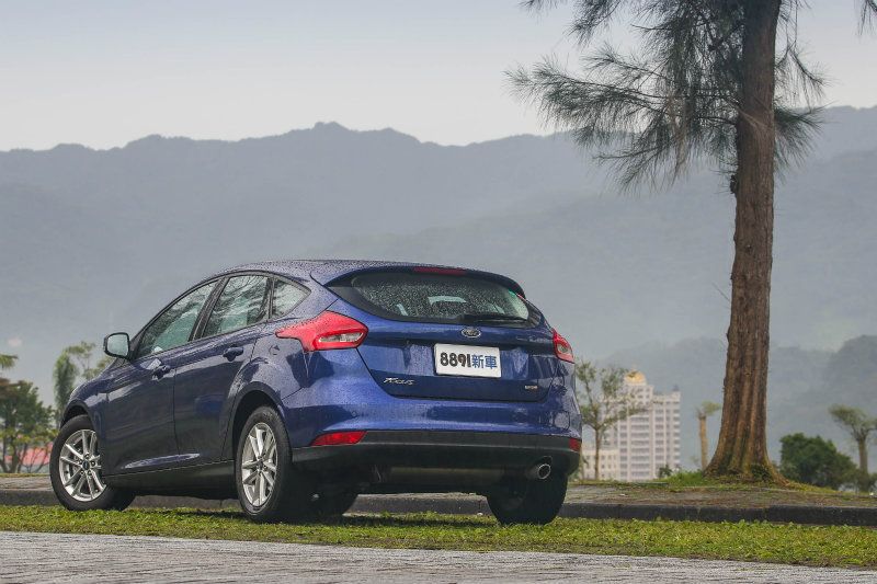 試駕車型Focus TDCi柴油時尚型售價為新台幣87.9萬元。 試駕車型Focus TDCi柴油時尚型售價為新台幣87.9萬元。