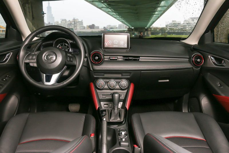 Mazda Cx 3 Sky D質感契合百萬身價 內裝篇 深度解析 81新車 Mazda Cx 3 Sky D質感契合百萬身價 內裝篇 深度解析 81新車