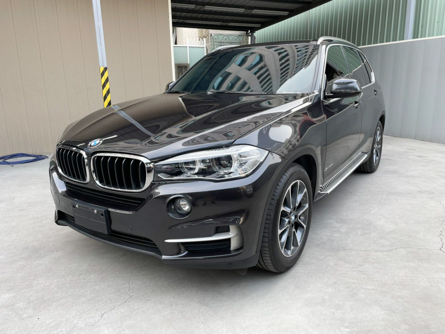 Bmw X5 Xdrive25d F15 17 中古車 二手車 169 8萬 仁富汽車 盧先生abc好車網