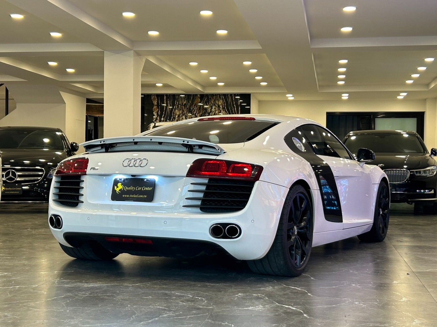 Audi R8 Coupe