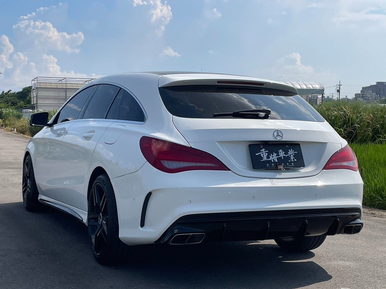 Mercedes-Benz CLA Shooting Brake CLA200