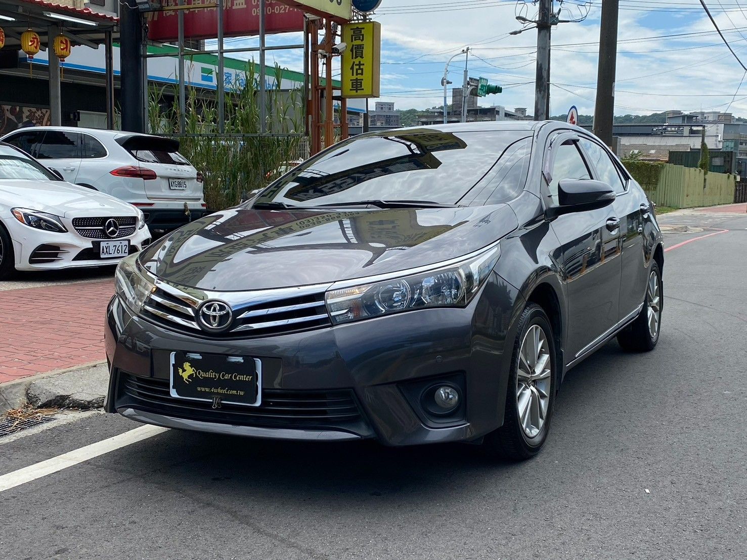 Toyota Corolla Altis