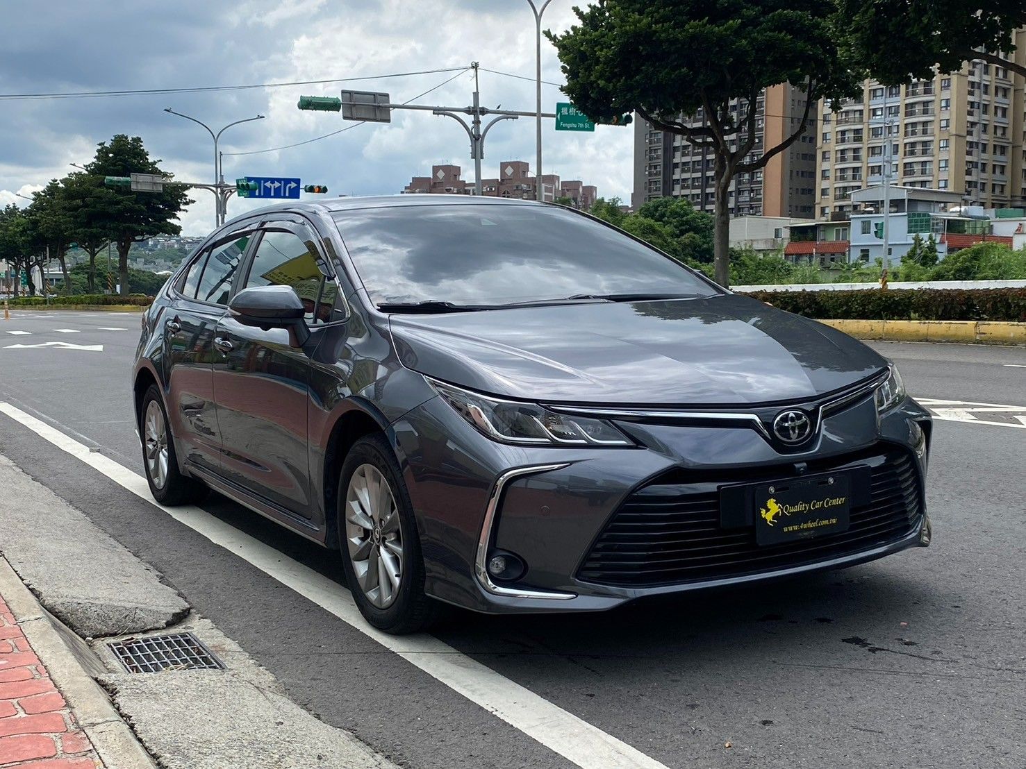 Toyota Corolla Altis