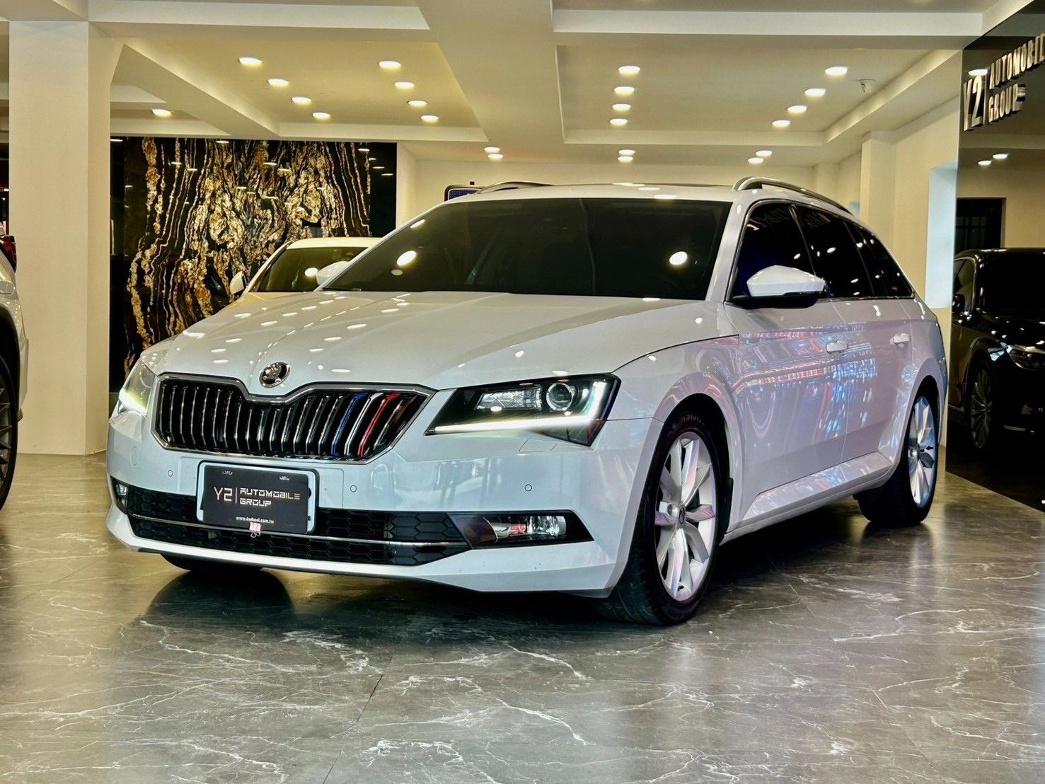 Skoda Superb Combi