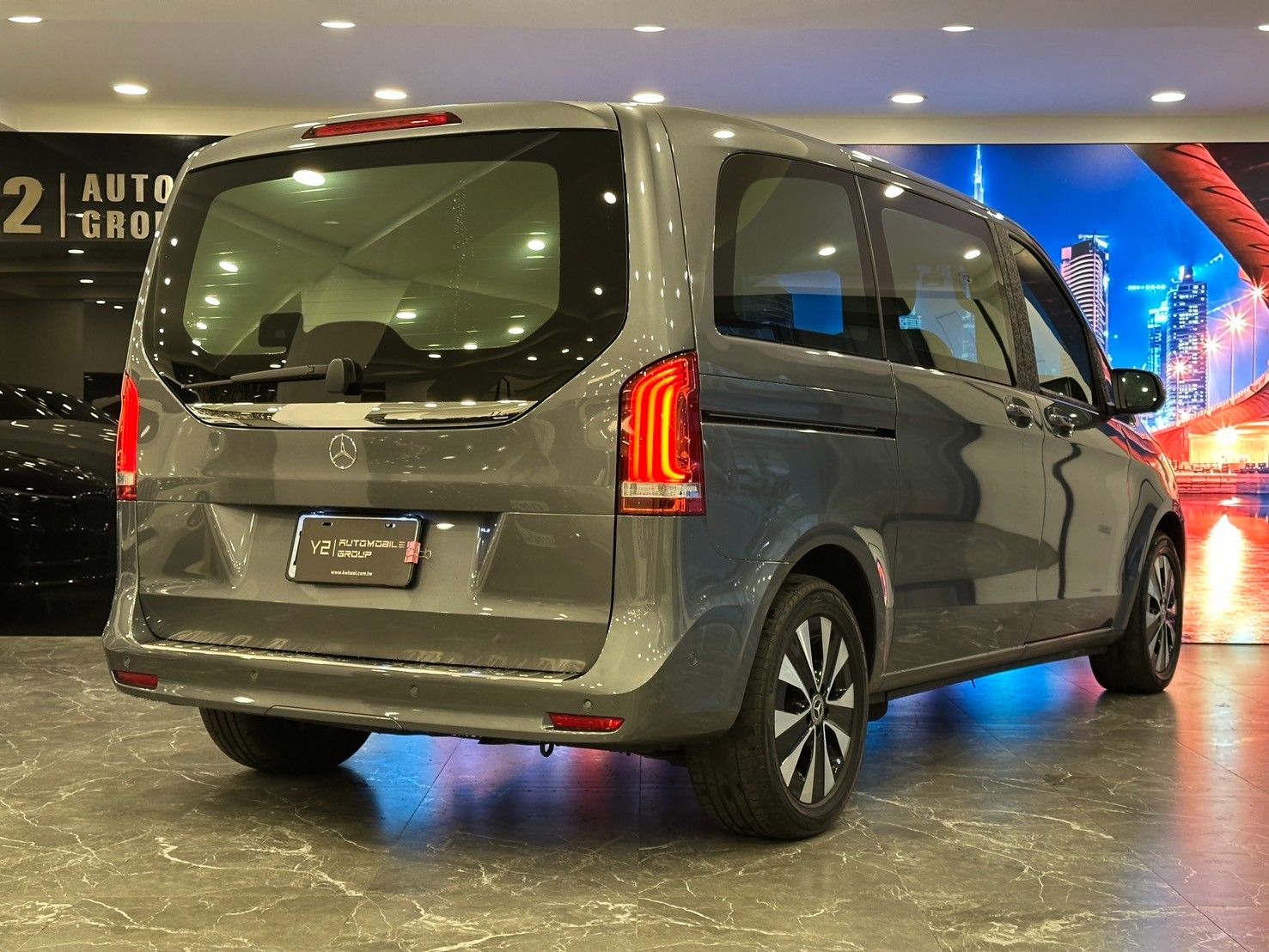 Mercedes-Benz V-Class V220d