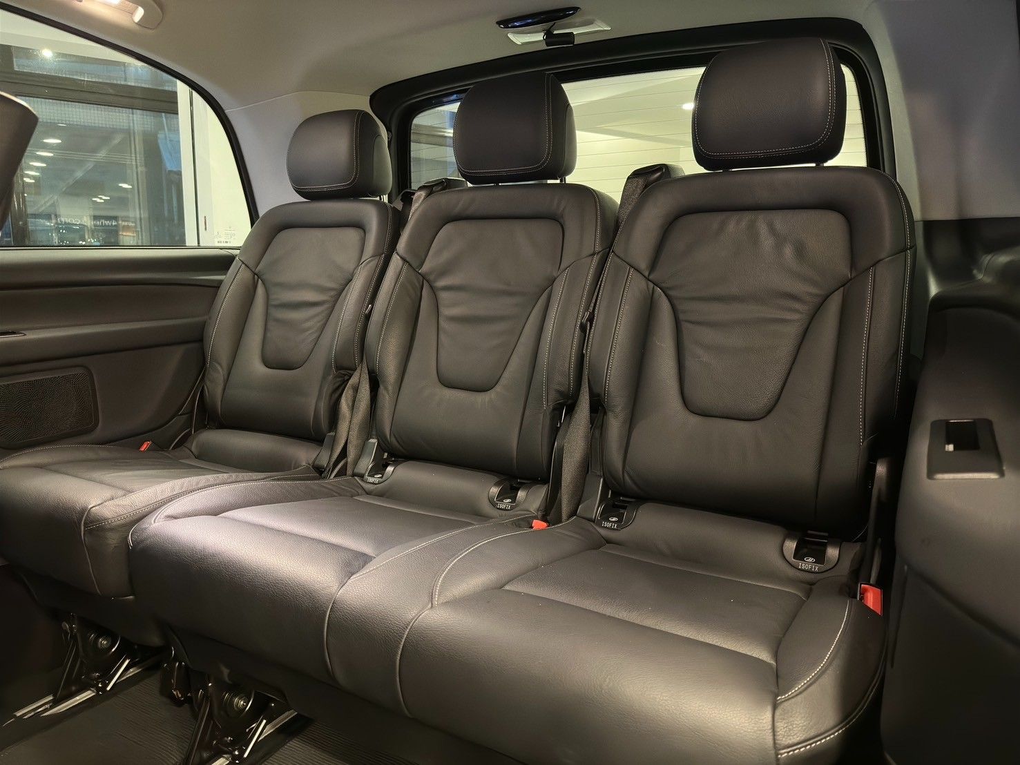 Mercedes-Benz V-Class V220d