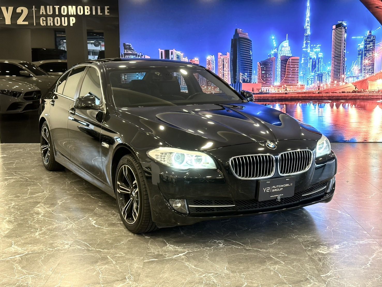 BMW 5-Series Sedan 520i