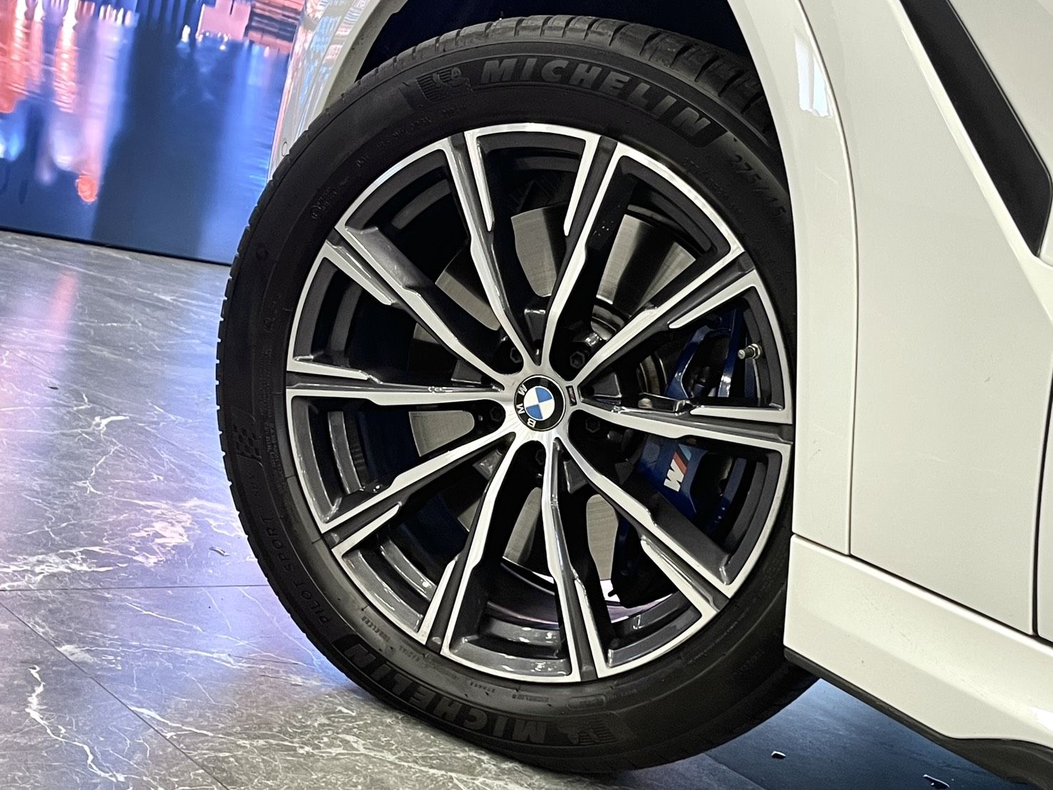 BMW X6 xDrive40i M Sport 首發版