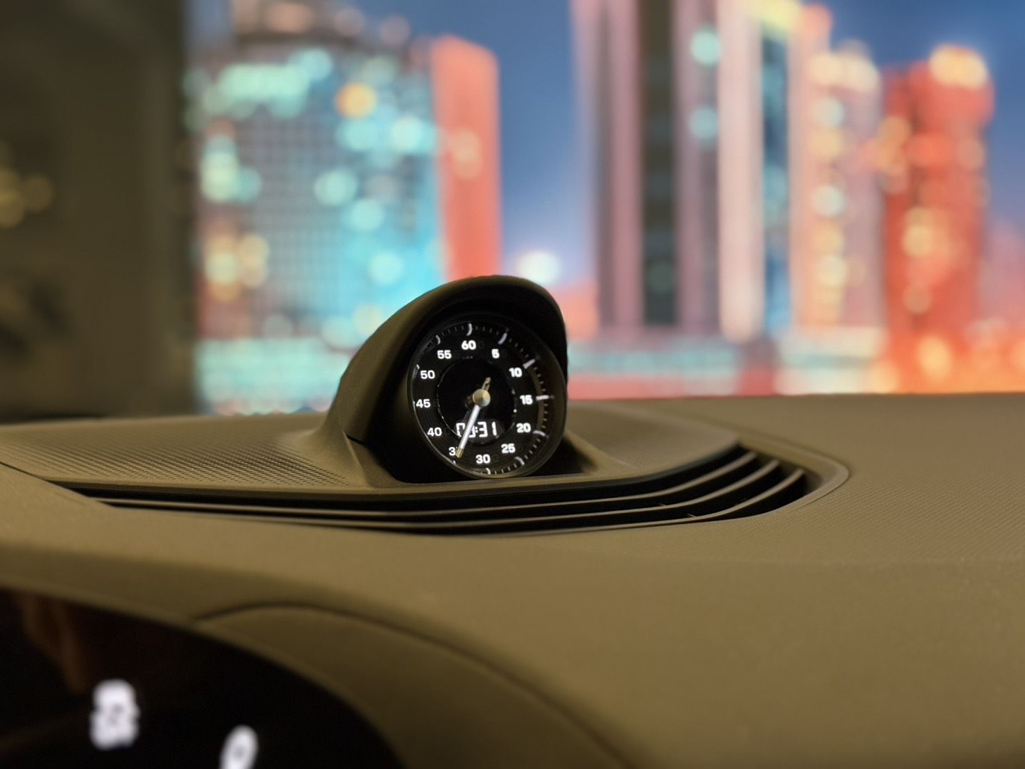 Porsche Taycan Cross Turismo