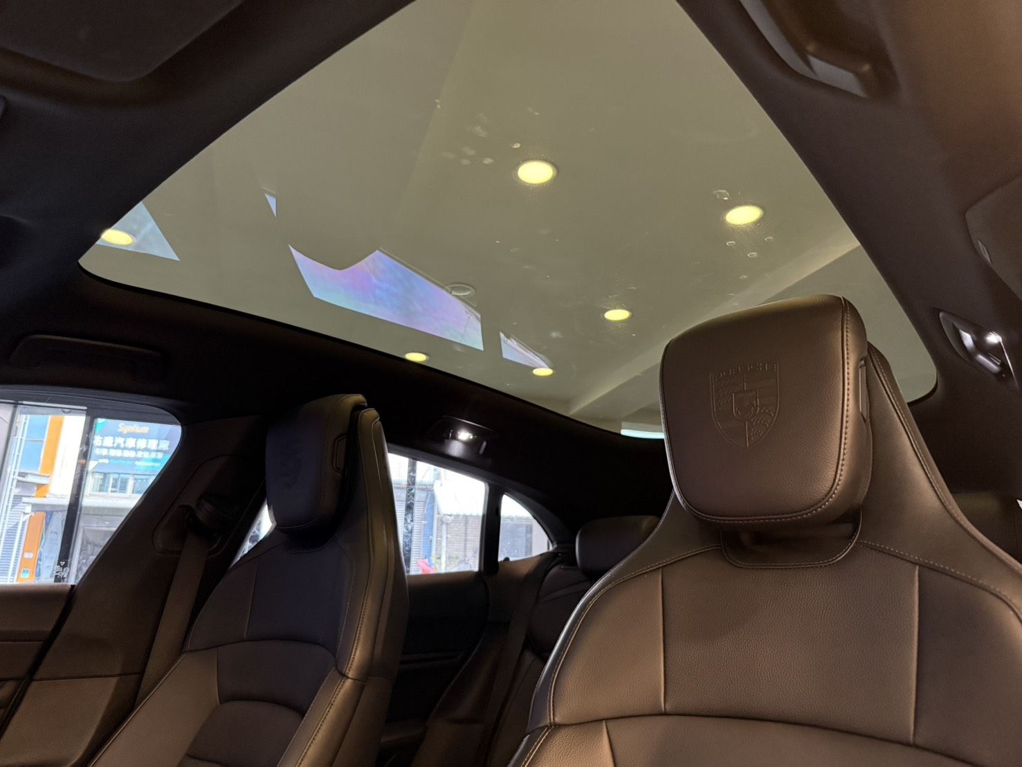 Porsche Taycan Cross Turismo