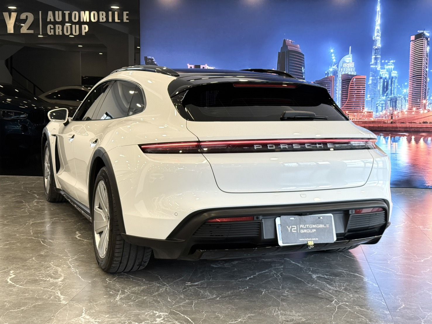 Porsche Taycan Cross Turismo
