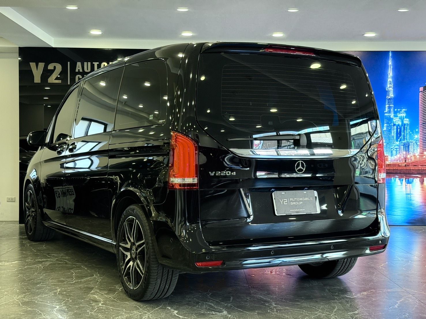 Mercedes-Benz V-Class V220d