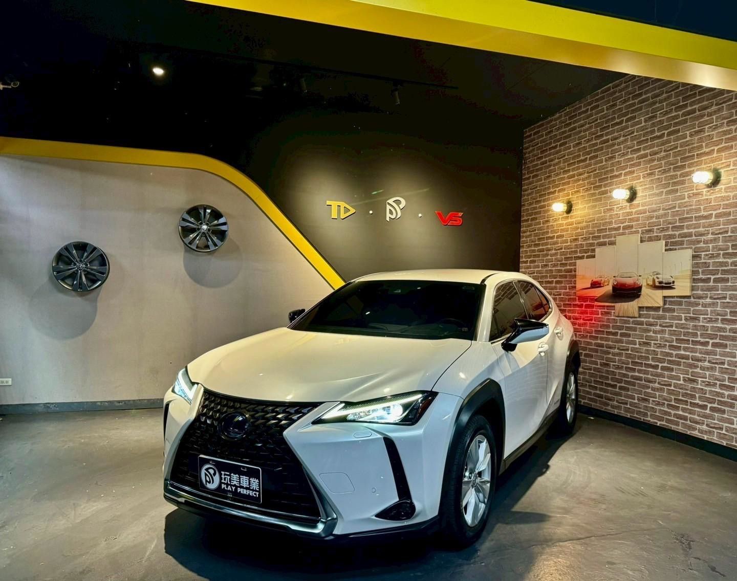Lexus UX 2022年二手車102.8萬台中市-唐朝汽車有限公司| 8891汽車