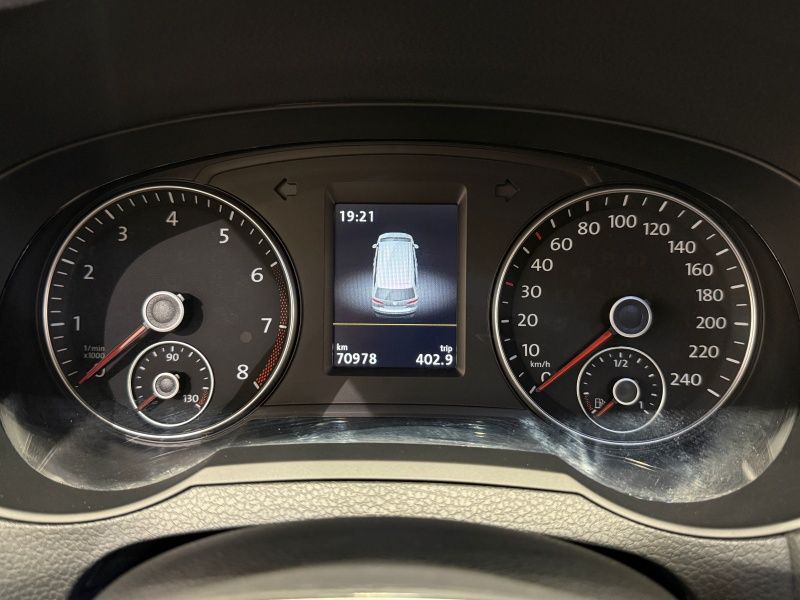 1757732005921978.jpg