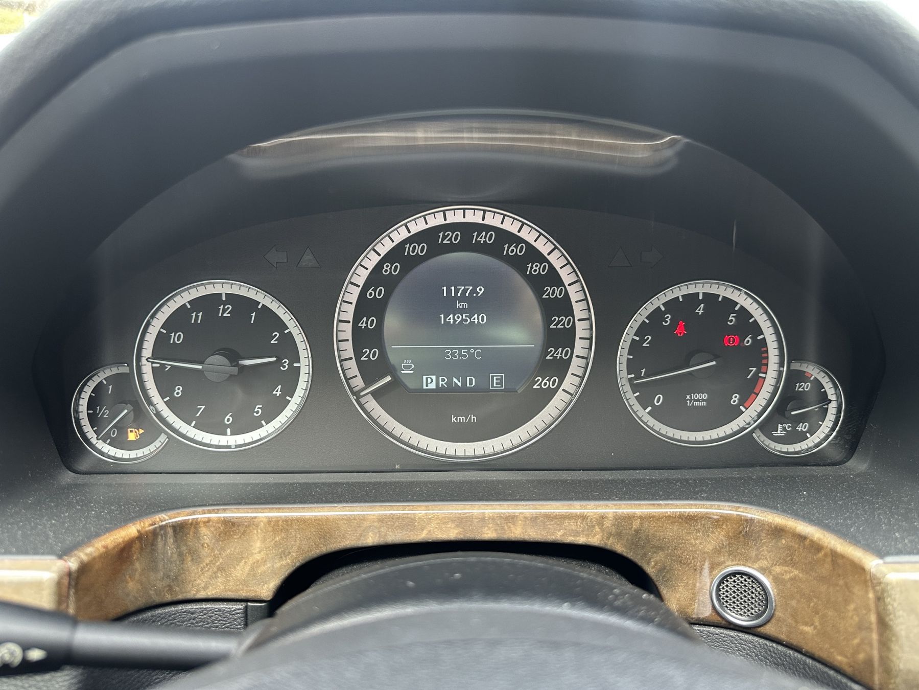 1757840556419860.jpg