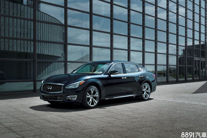 New INFINITI Q70即日起正式以新台幣209萬元起的魅力售價在台上市。 New INFINITI Q70即日起正式以新台幣209萬元起的魅力售價在台上市。