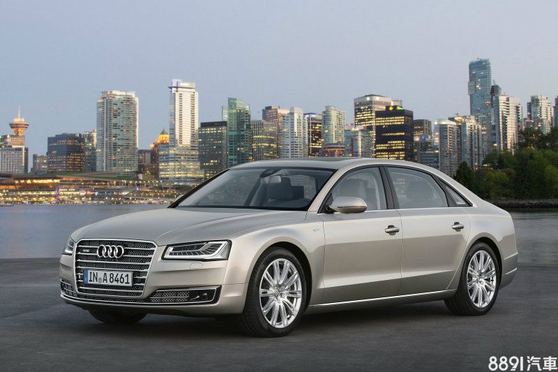 含S8在內,Audi A8車系價位分佈在379萬元至715萬元間。 含S8在內,Audi A8車系價位分佈在379萬元至715萬元間。