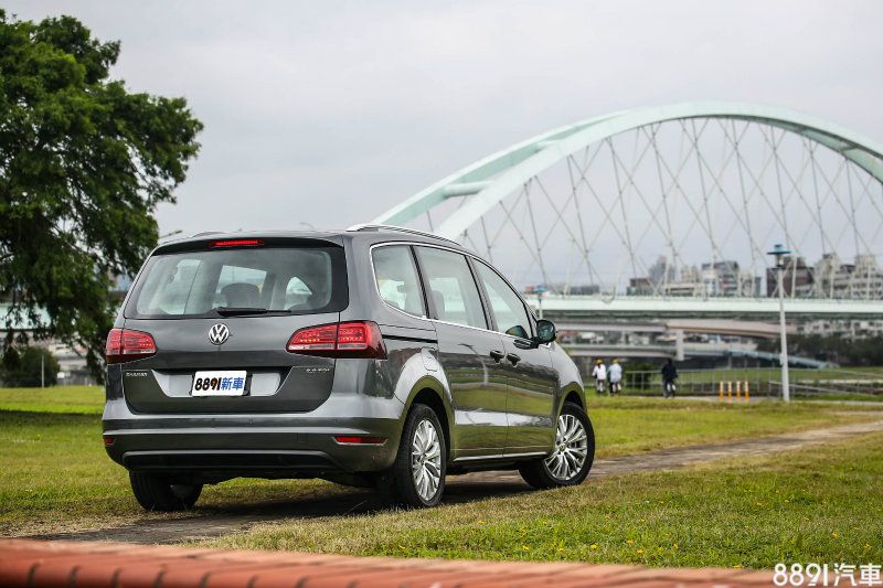 趁著年式更新動作，Volkswagen也針對Sharan進行戰力提昇，期望加強市場競爭力。