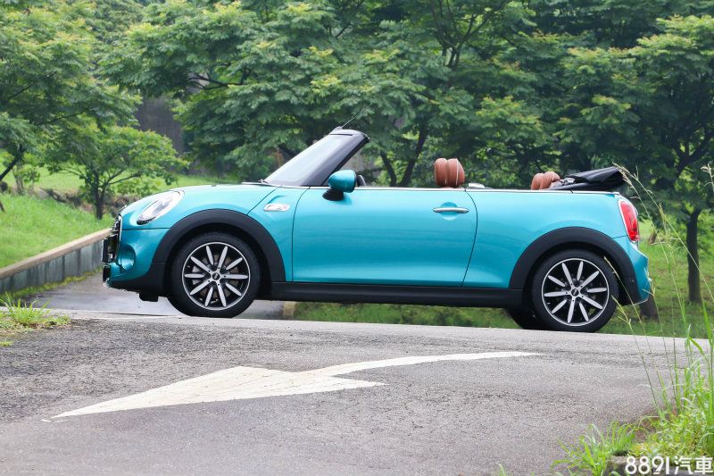 Mini Cooper S Cabrio 不再附庸風雅-搶先試駕|8891汽車評價