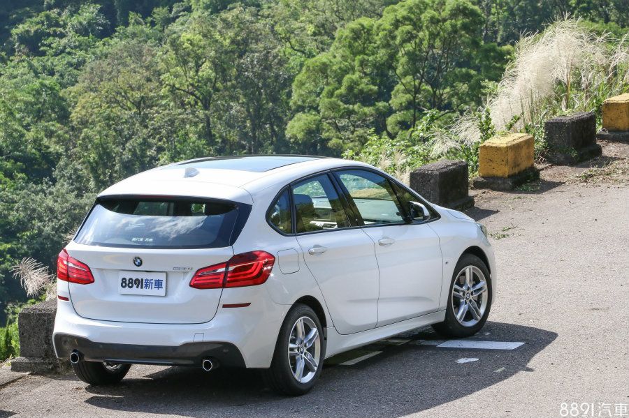 身披M款外觀是多數BMW車主期待之事,如今能免費升級全套M Sport, 確實是一個頗有力量的促銷方式。