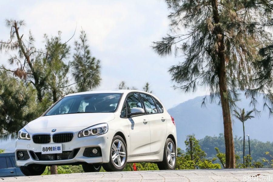 這次總代理針對220i Active Tourer推出免費升級M Sport套件,其原選配價格為13萬元,如今限量50部免費擁有!