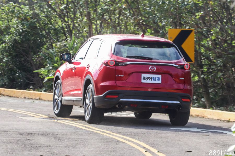 除非常碰上需要四輪驅動的情況，否則2WD版本的CX-9對於多數家庭而言，其實就足以面對日常需求。