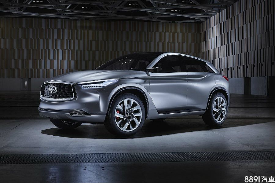 此為去年北京車展所亮相的QX Sport Inspiration概念車，新一代QX50概念版便是由此車進化而來，可以清楚看出兩者車頭設計相當近似。