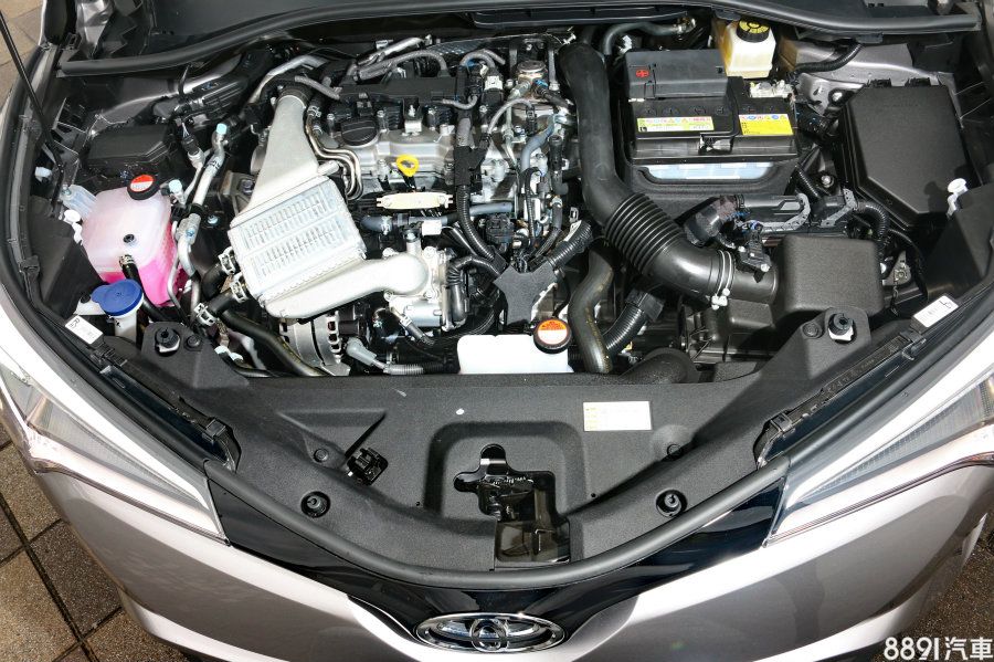 1.2升渦輪動力是首度導入國內，算是Toyota進入新世代渦輪動力的首部曲，雖然116hp/18.9kgm輸出不算搶眼，但實際上卻有新世代渦輪心臟應有的充沛扭力感受。