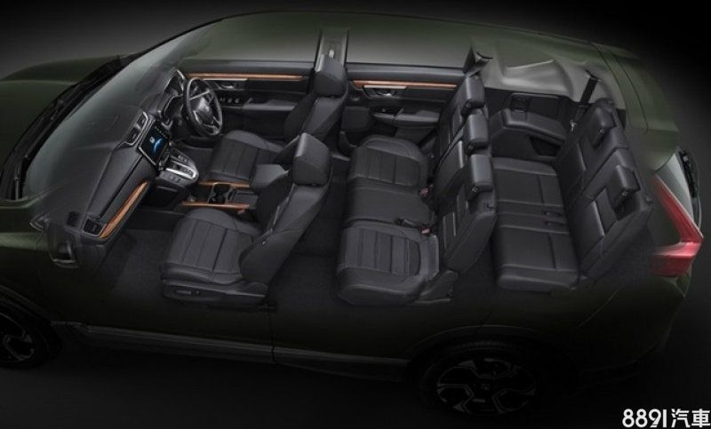 泰規版本並可選配7人座，這也是五代CR-V最大的變更，可惜國內似乎不會提供7人座配置。