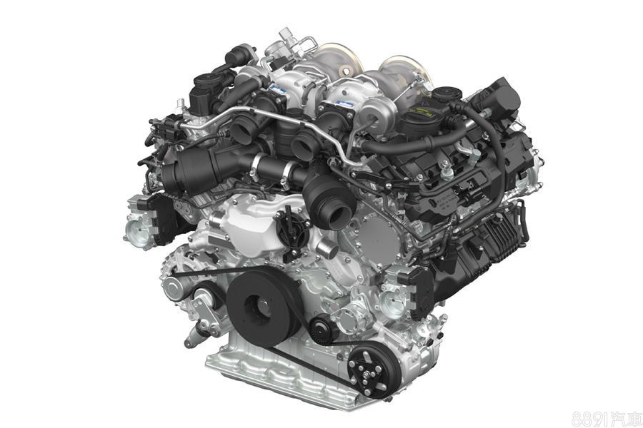 現行Porsche Panamera Turbo搭載新開發的4.0升V8雙渦輪增壓引擎，最大出力為550hp/78.5kgm，可能將被導入於新世代A8身上。